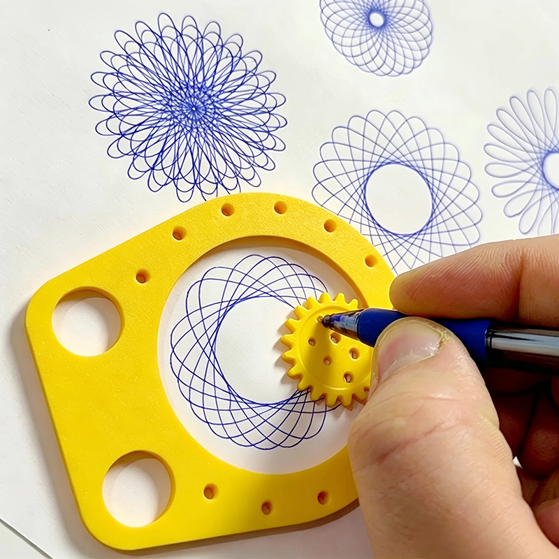 Spirograph Geometric Drawing T - Chalk Bag ulasan dan harga